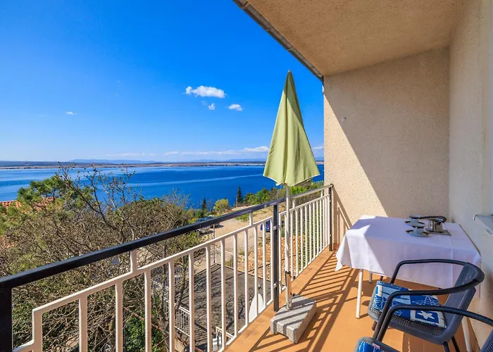 Meri 2nd Floor דירה דראמליי