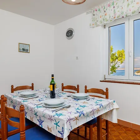 Meri 2nd Floor Apartman