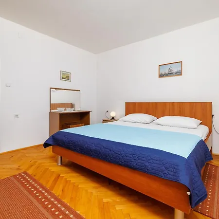 Meri 2nd Floor Apartman Dramalj