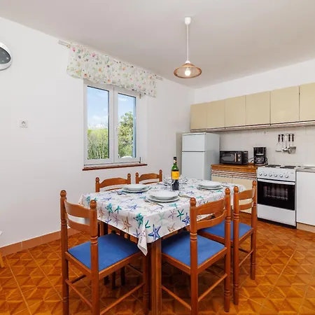 Apartman Meri 2nd Floor Dramalj